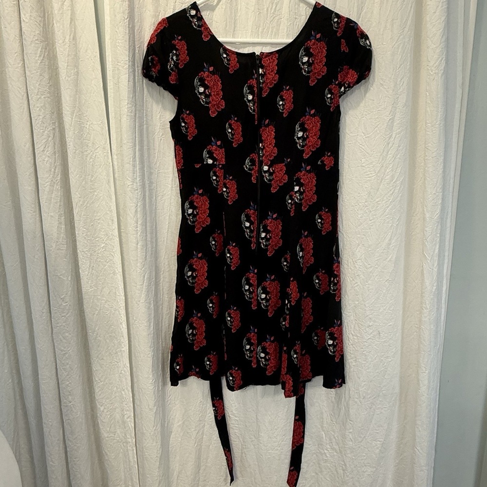 Hot Topic Royal Bones Red Black Floral Skull Dress Size L Whimsigoth Grunge - Picture 9 of 13